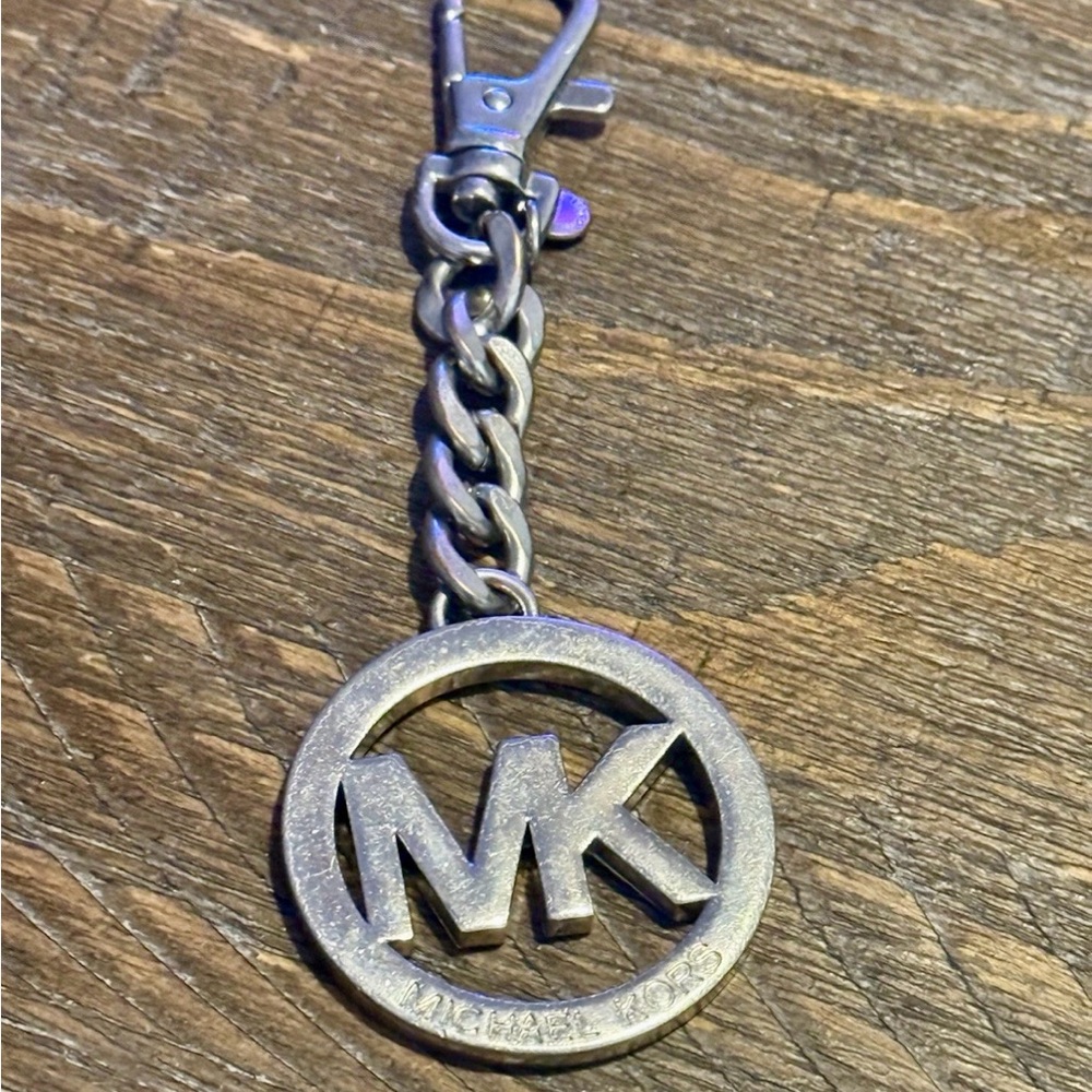 Michael Kors Metallic Key Holder